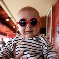 baby portrait port of cancale  cafe  Brittany - France  <br>///<br>portrait de bebe a Cancaledans un cafe  cafe  Bretagne - France <br>///<br>BRT CNC22